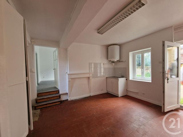 Appartement F2 à louer - 2 pièces - 45.95 m2 - GUERIGNY - 58 - BOURGOGNE - Century 21 Confluences