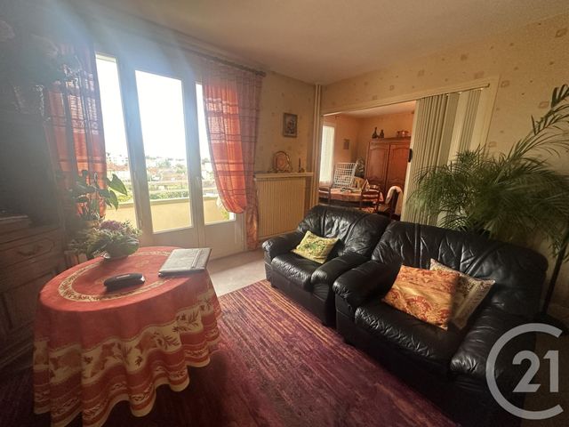 Appartement F2 bis à vendre - 3 pièces - 63.16 m2 - NEVERS - 58 - BOURGOGNE - Century 21 Confluences