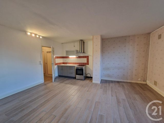 Appartement Studio à louer - 1 pièce - 30.94 m2 - NEVERS - 58 - BOURGOGNE - Century 21 Confluences