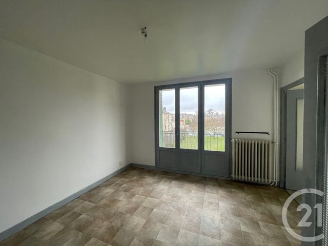 Appartement Studio à louer - 1 pièce - 27.98 m2 - NEVERS - 58 - BOURGOGNE - Century 21 Confluences